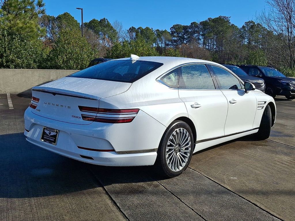 Used 2024 Genesis G80 image 25