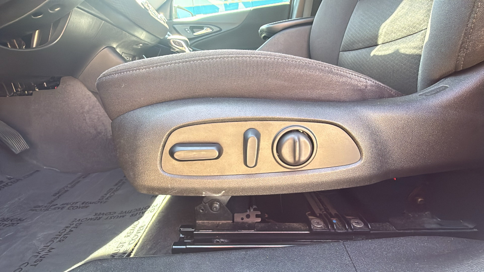 Used 2023 Chevrolet Malibu LT w/ Driver Confidence Package FWD image 10