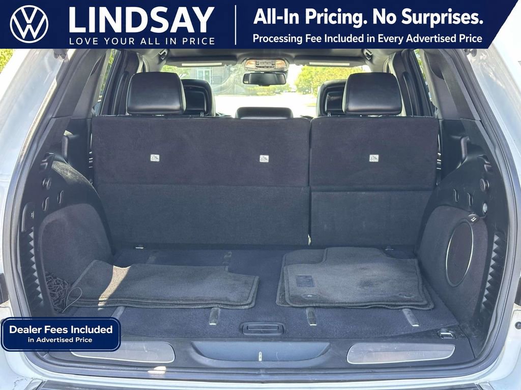 Used 2016 Jeep Grand Cherokee Overland w/ Advanced Technology Group AWD/4WD image 15