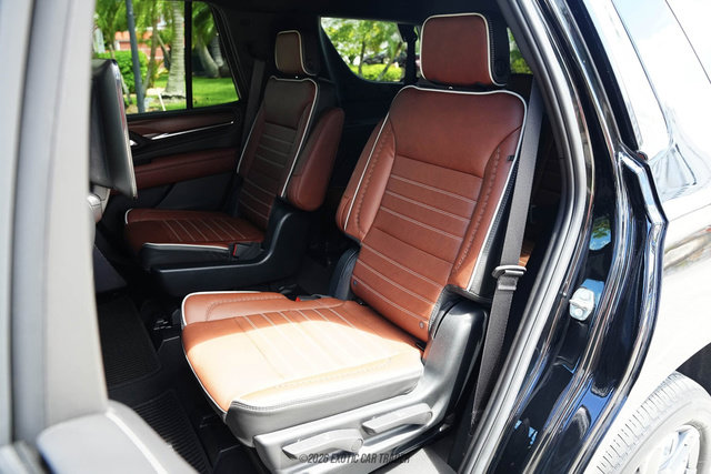 Used 2023 GMC Yukon Denali Ultimate AWD/4WD image 48