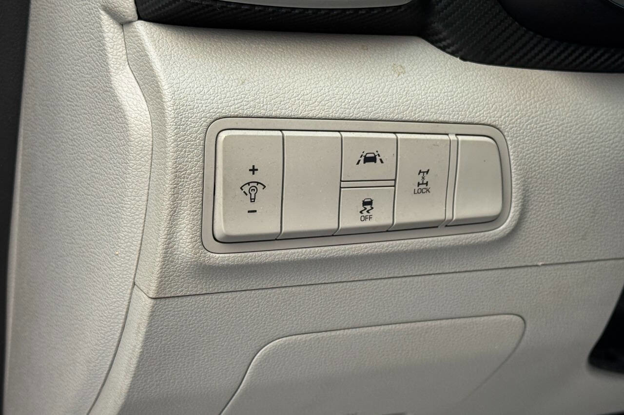 Used 2019 Hyundai Tucson SE w/ Cargo Package image 22