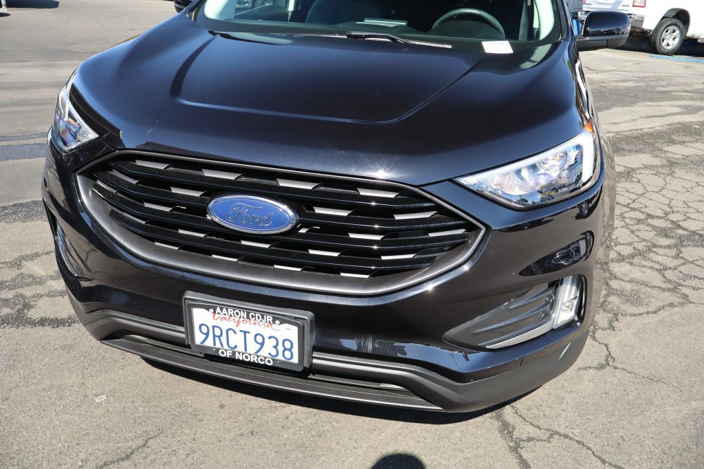 Used 2023 Ford Edge SEL w/ Sport Appearance Package AWD/4WD image 9