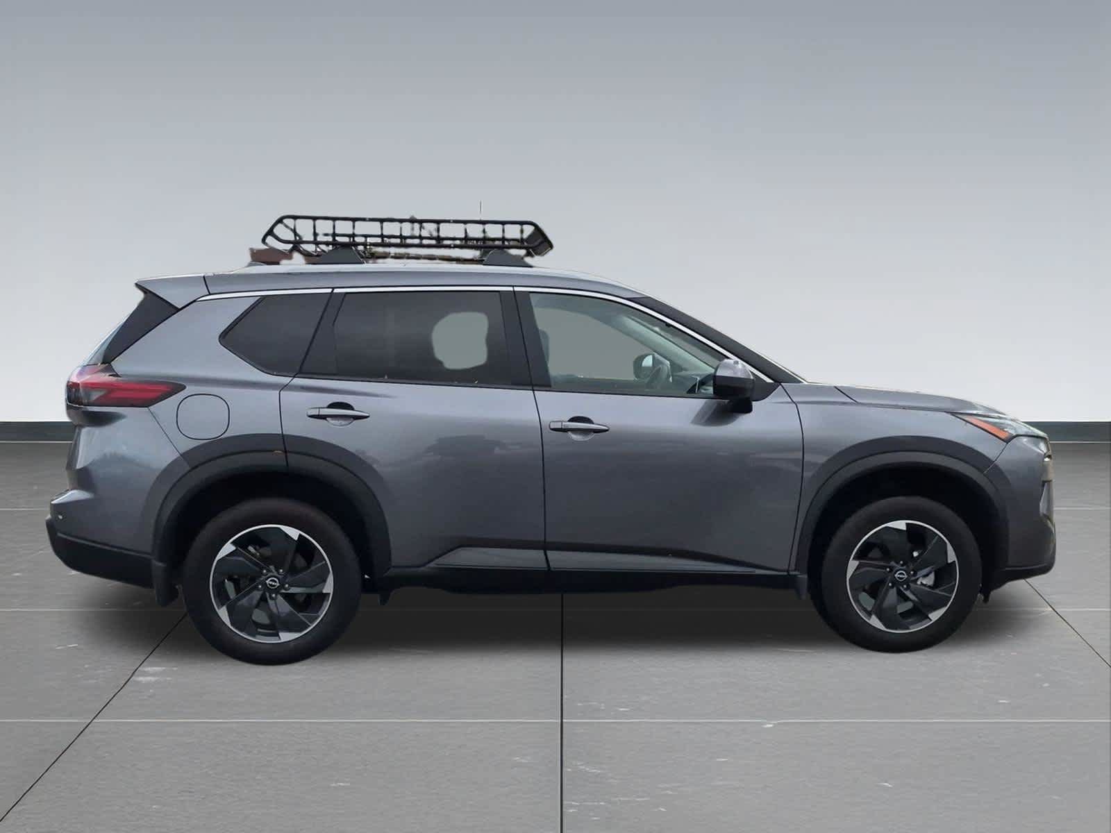 Used 2026 Nissan Rogue SV w/ SV Premium Package AWD/4WD image 7