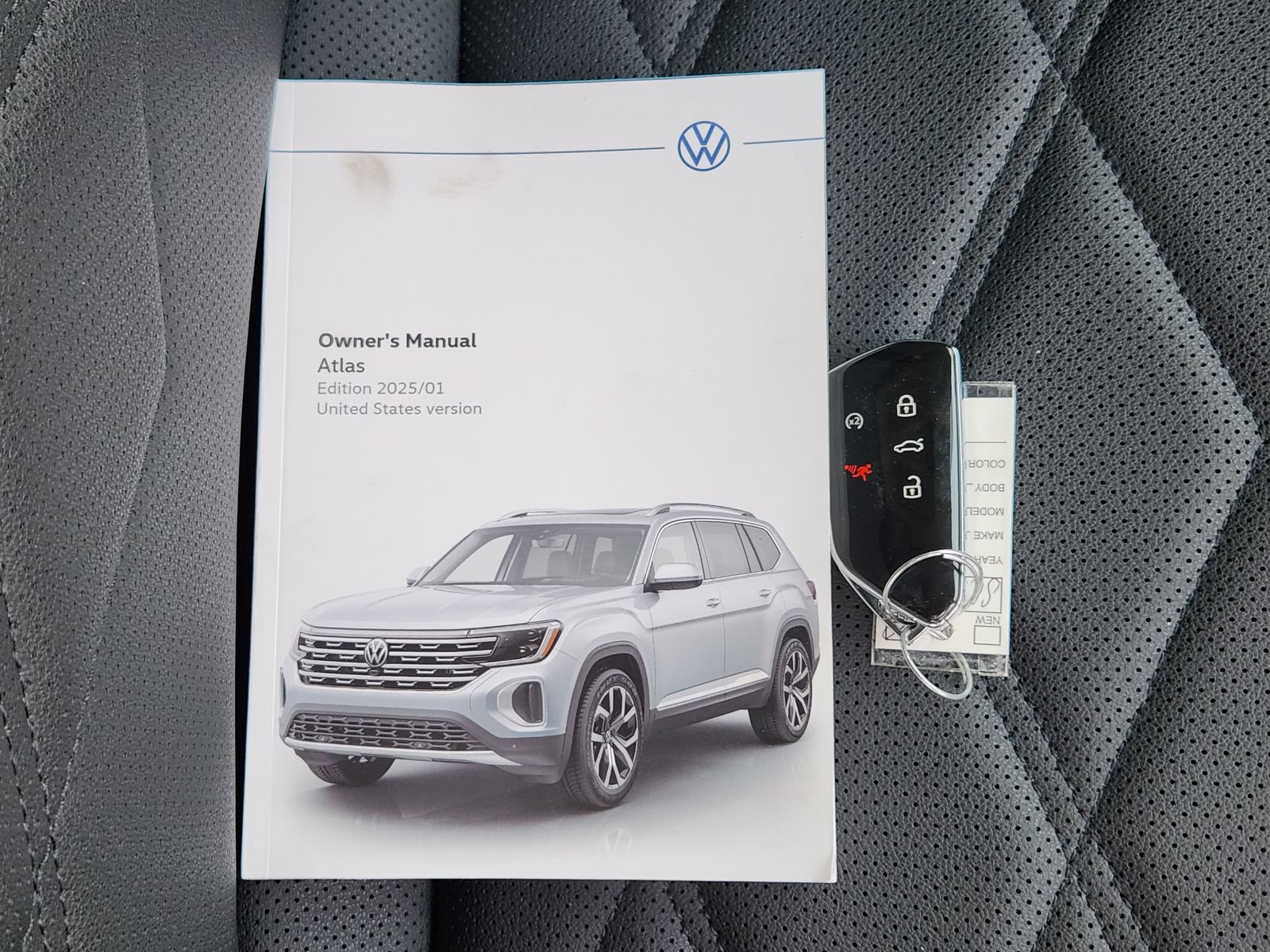 Used 2025 Volkswagen Atlas SE FWD image 41