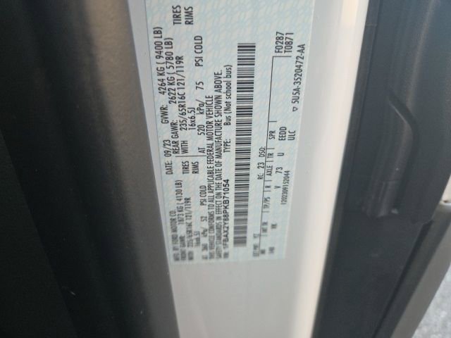 Used 2023 Ford Transit 350 XL image 15