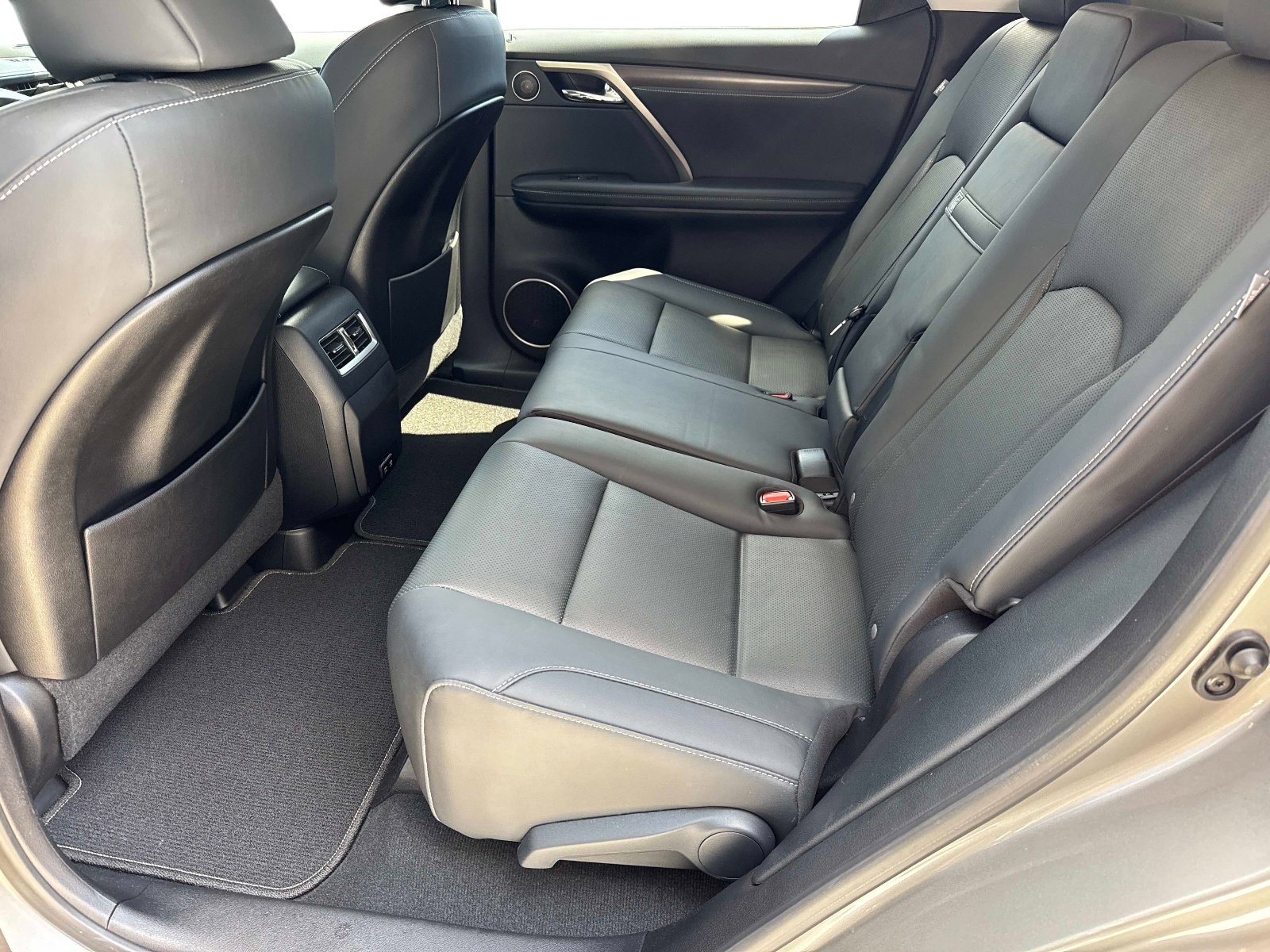 Used 2022 Lexus RX 350 FWD w/ Premium Package image 15