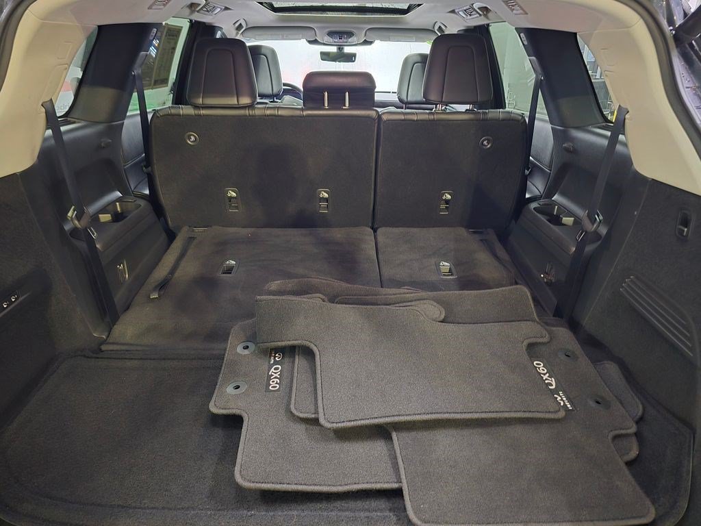 Used 2023 INFINITI QX60 Sensory w/ Vision Package FWD image 42