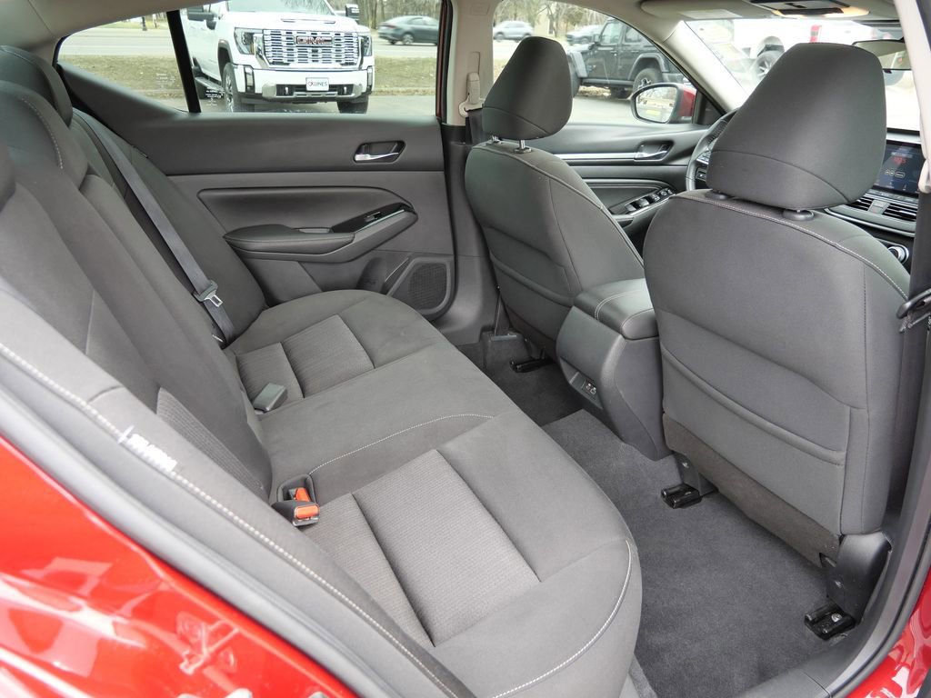 Used 2021 Nissan Altima 2.5 SV w/ SV Premium Package FWD image 21