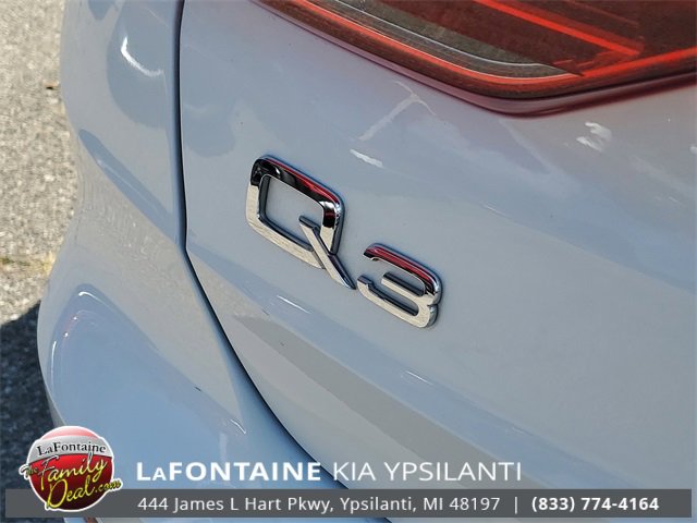 Used 2021 Audi Q3 2.0T Premium image 9