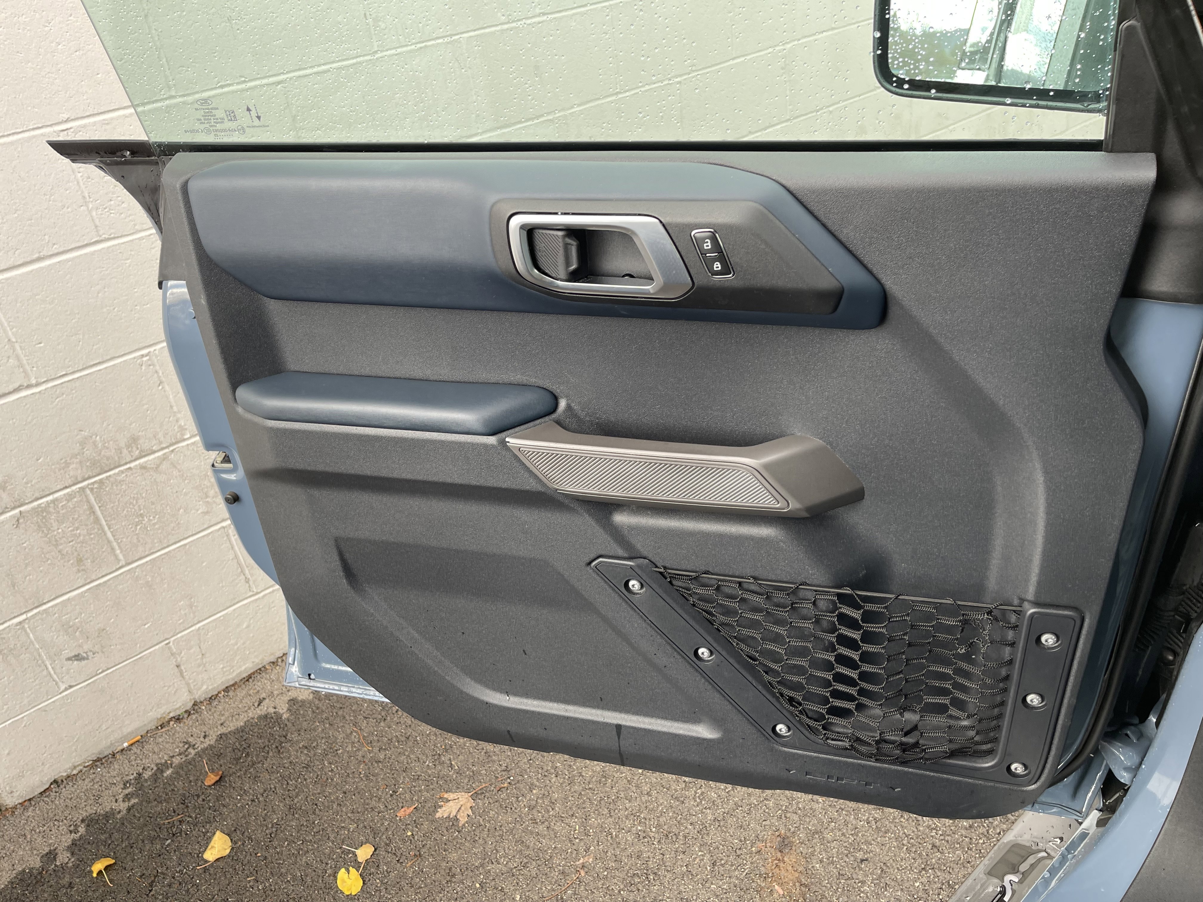 Used 2023 Ford Bronco Outer Banks image 18