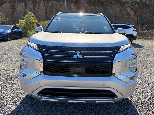 Used 2023 Mitsubishi Outlander SEL image 12