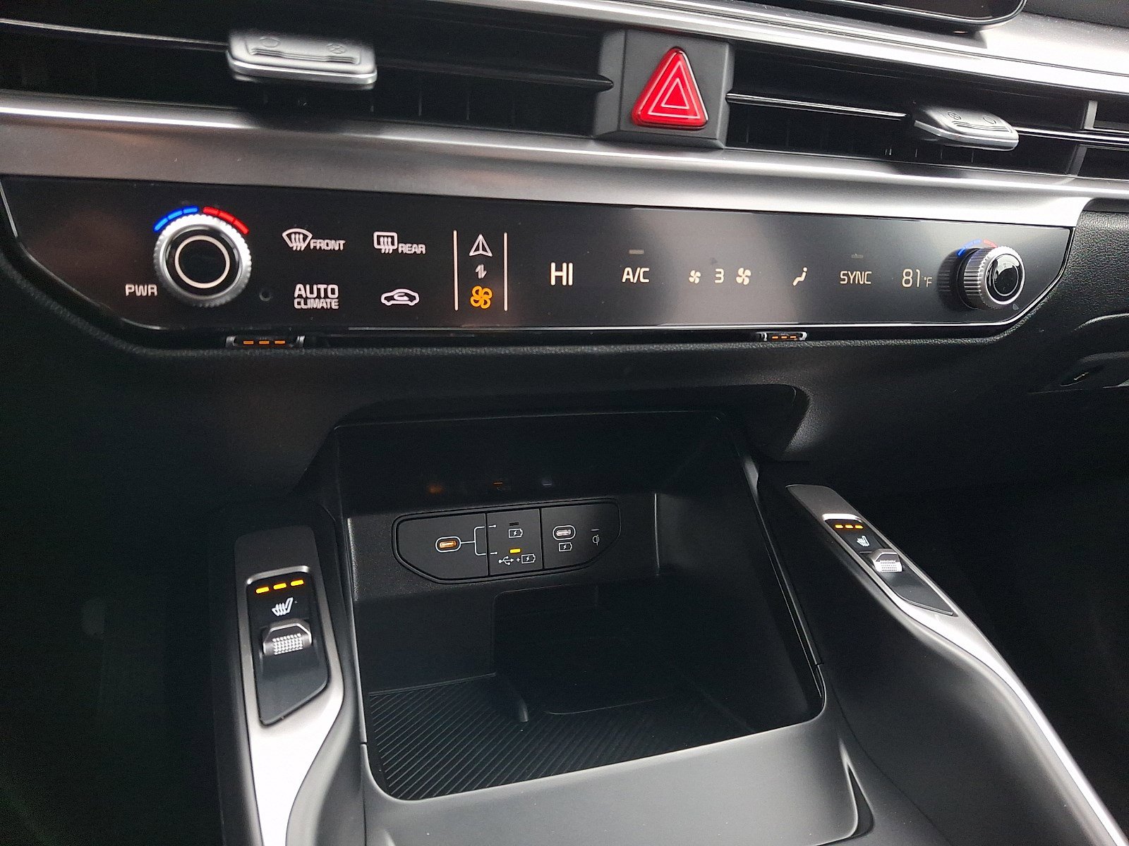 New 2026 Kia Sorento S image 12