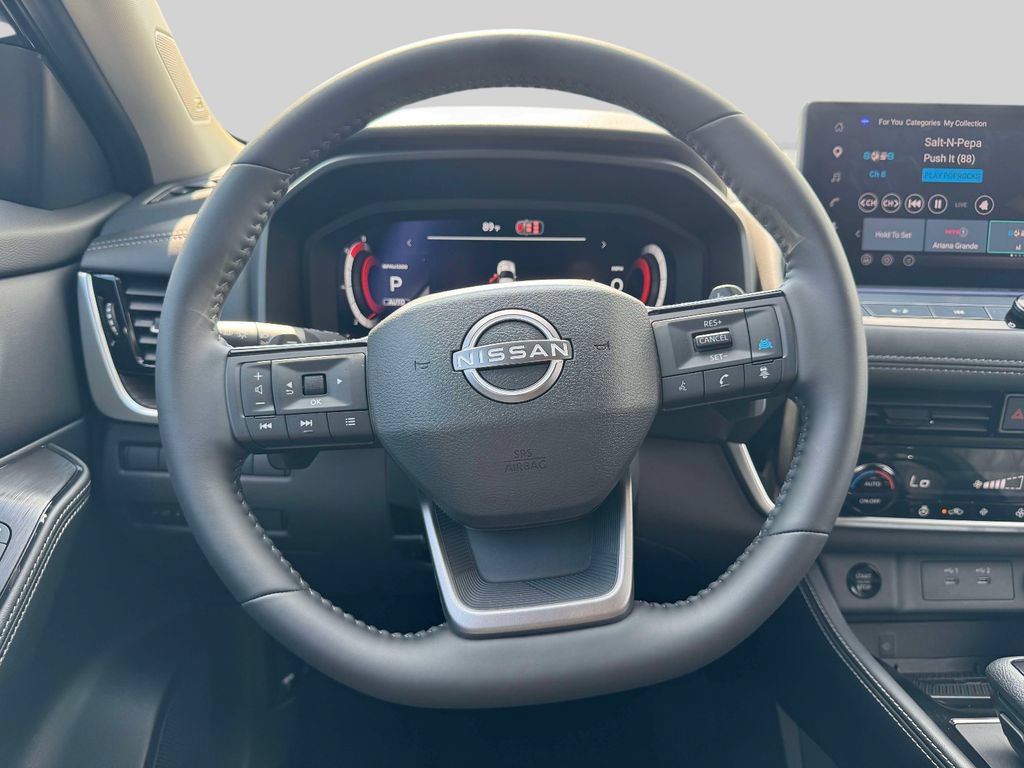 Certified 2026 Nissan Rogue Platinum AWD/4WD image 13