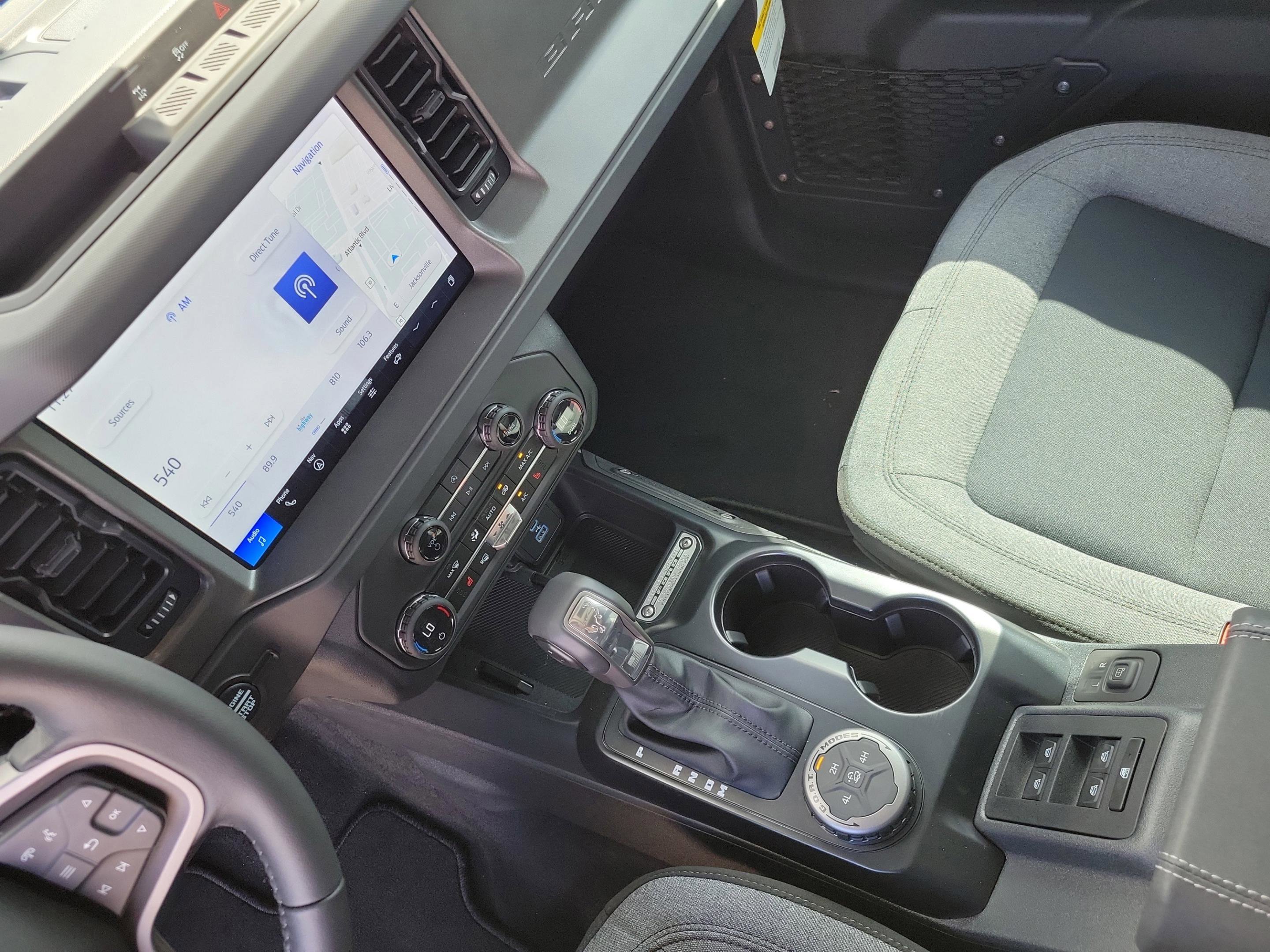 New 2025 Ford Bronco Big Bend image 32