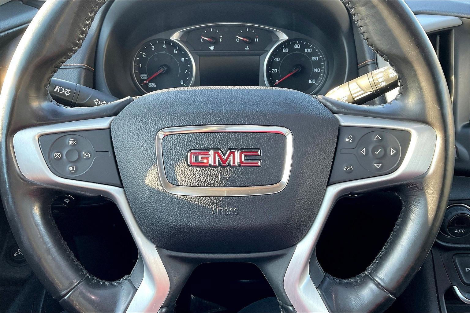 Used 2019 GMC Terrain SLE w/ Driver Convenience Package AWD/4WD image 33