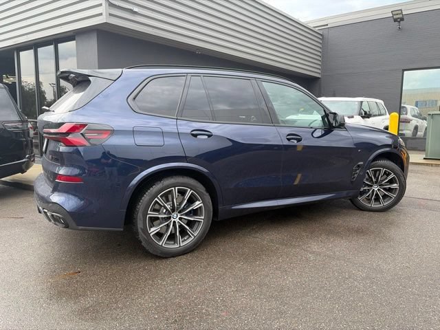 Used 2026 BMW X5 M60i AWD/4WD image 3