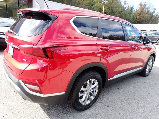 Used 2020 Hyundai Santa Fe SE image 4