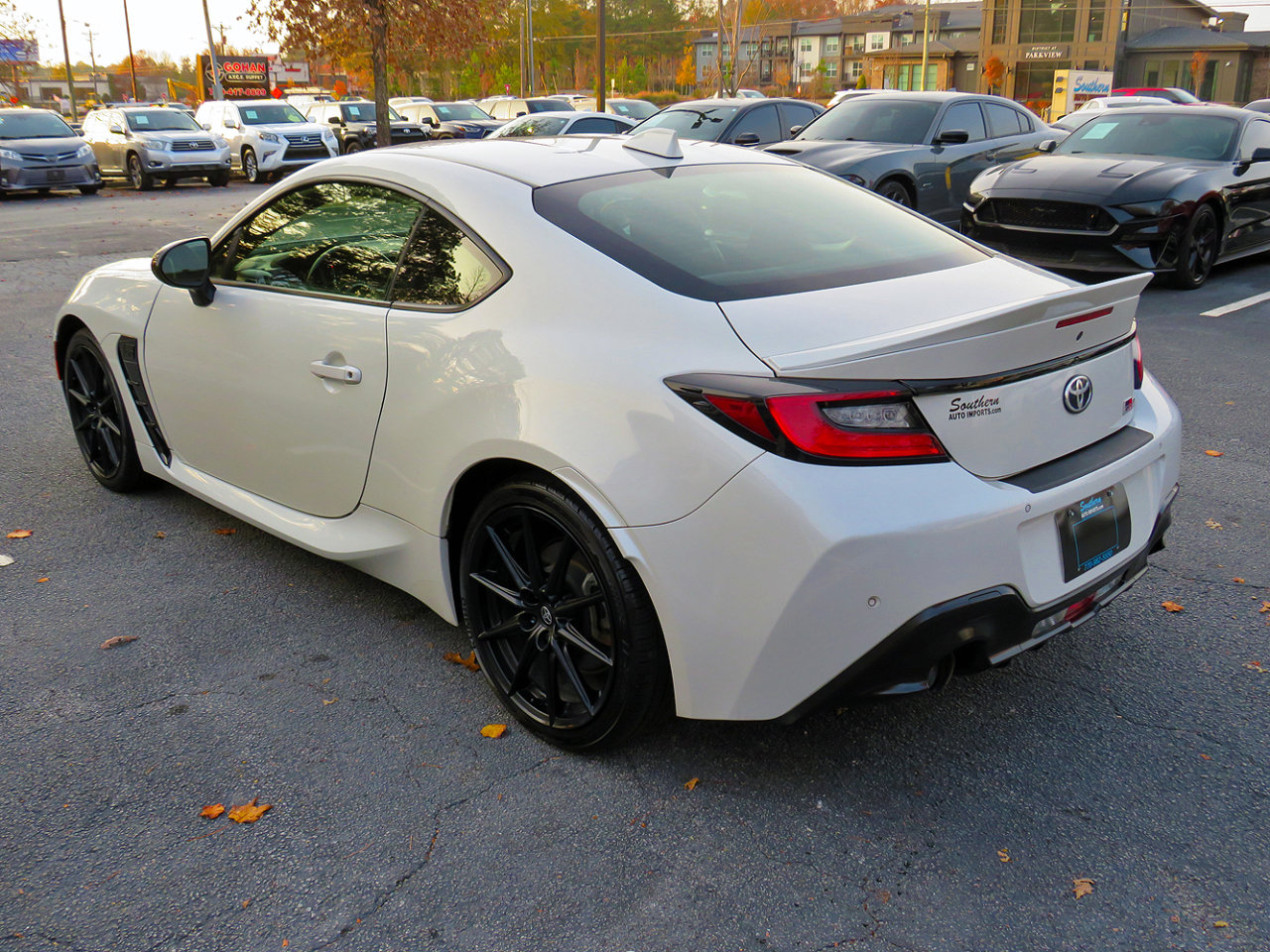 Used 2023 Toyota GR86 Premium image 9