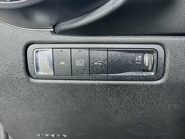 Used 2024 Chevrolet Equinox EV RS FWD image 23