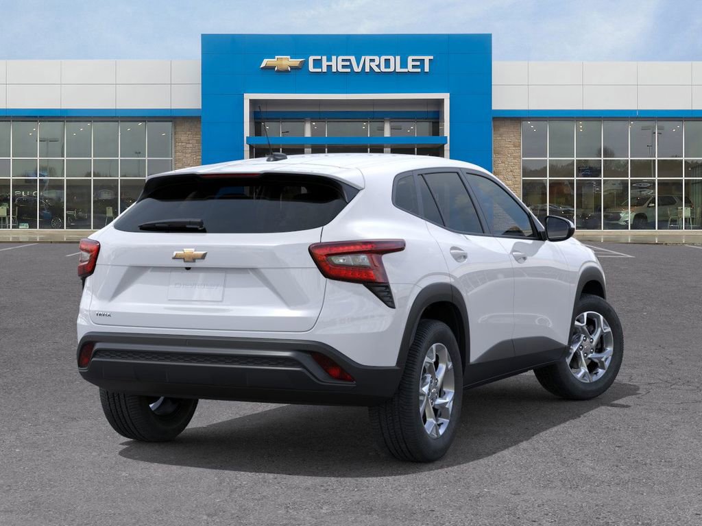 New 2026 Chevrolet Trax LS w/ LS Convenience Package FWD image 4