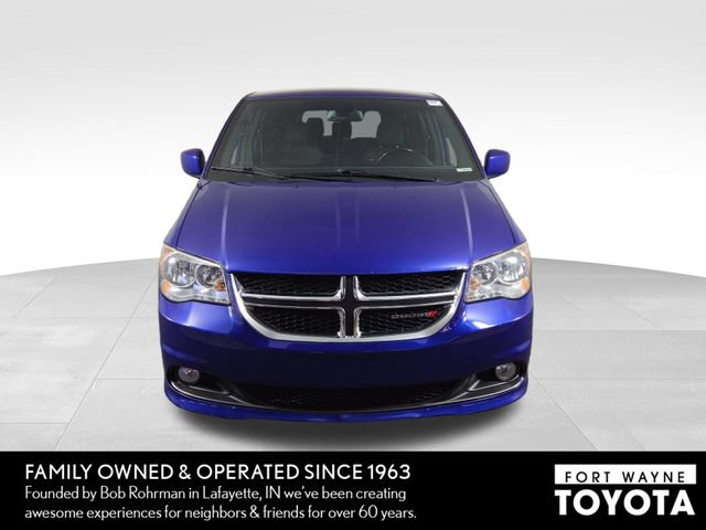 Used 2020 Dodge Grand Caravan SE FWD image 3