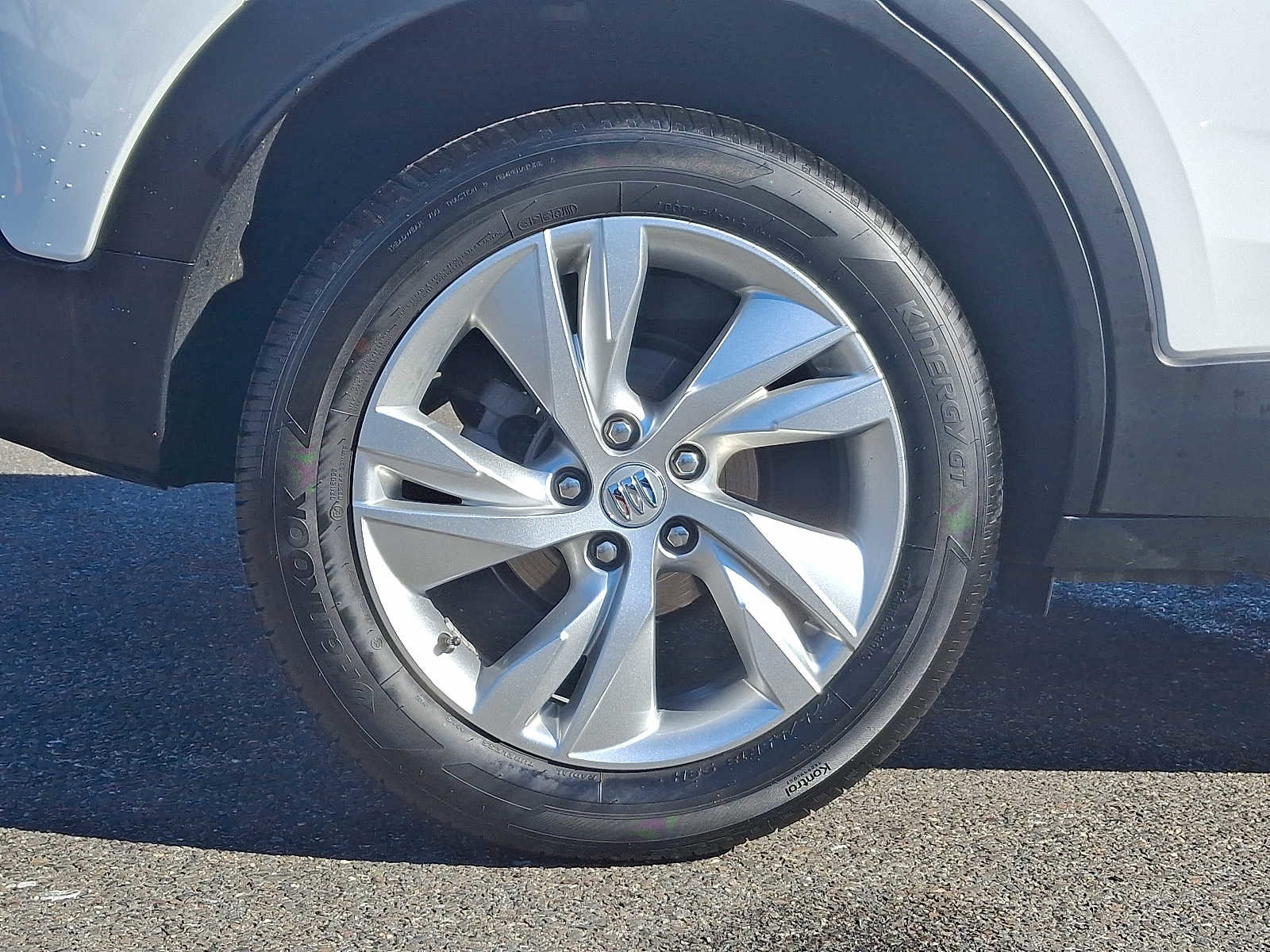 Used 2026 Buick Encore GX Preferred w/ Comfort Package image 8