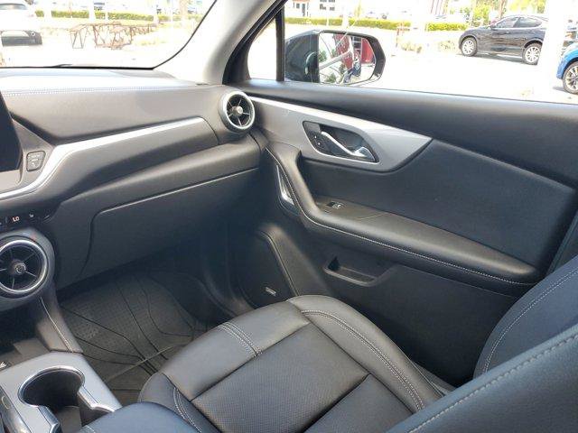 Used 2023 Chevrolet Blazer LT w/ Sound & Technology Package AWD/4WD image 16