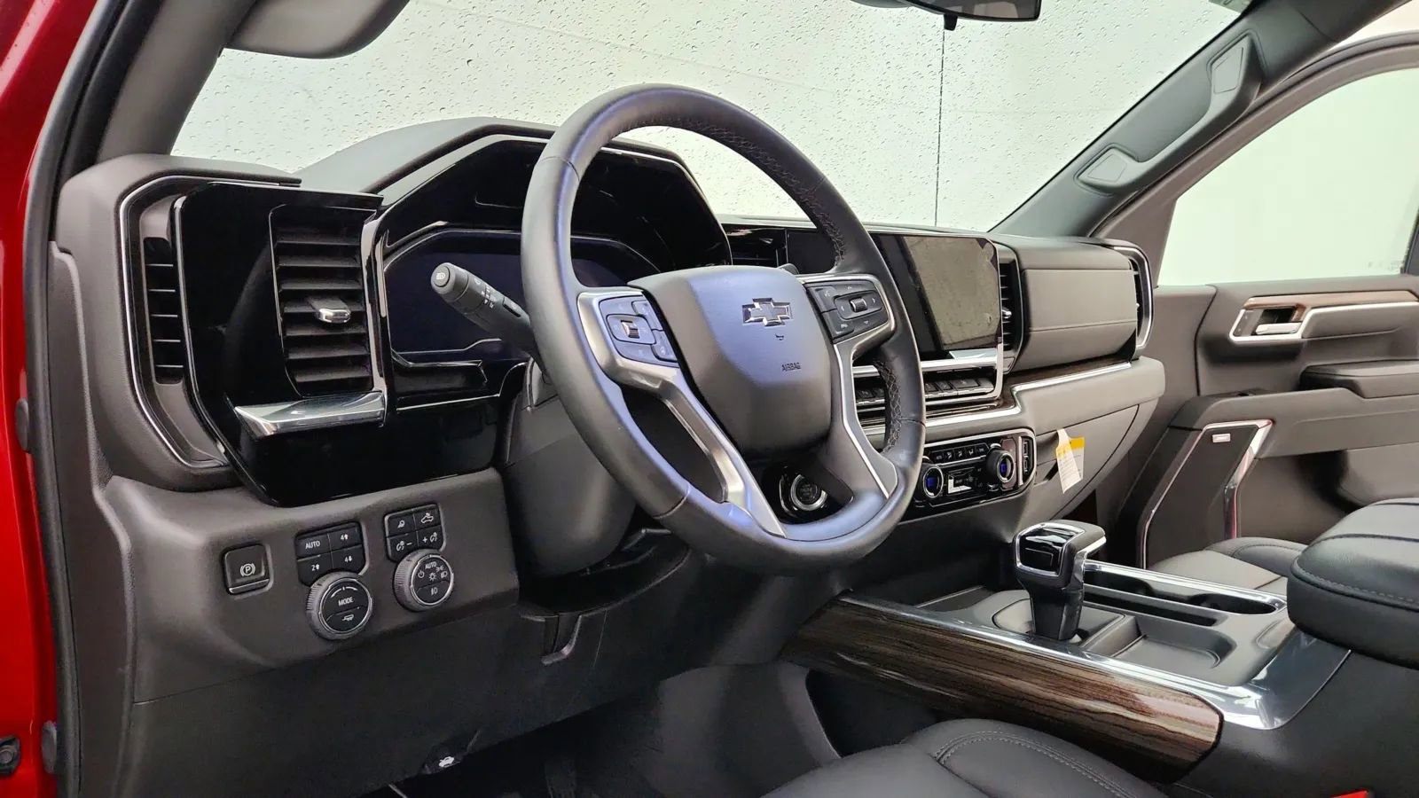 Used 2024 Chevrolet Silverado 1500 RST image 24