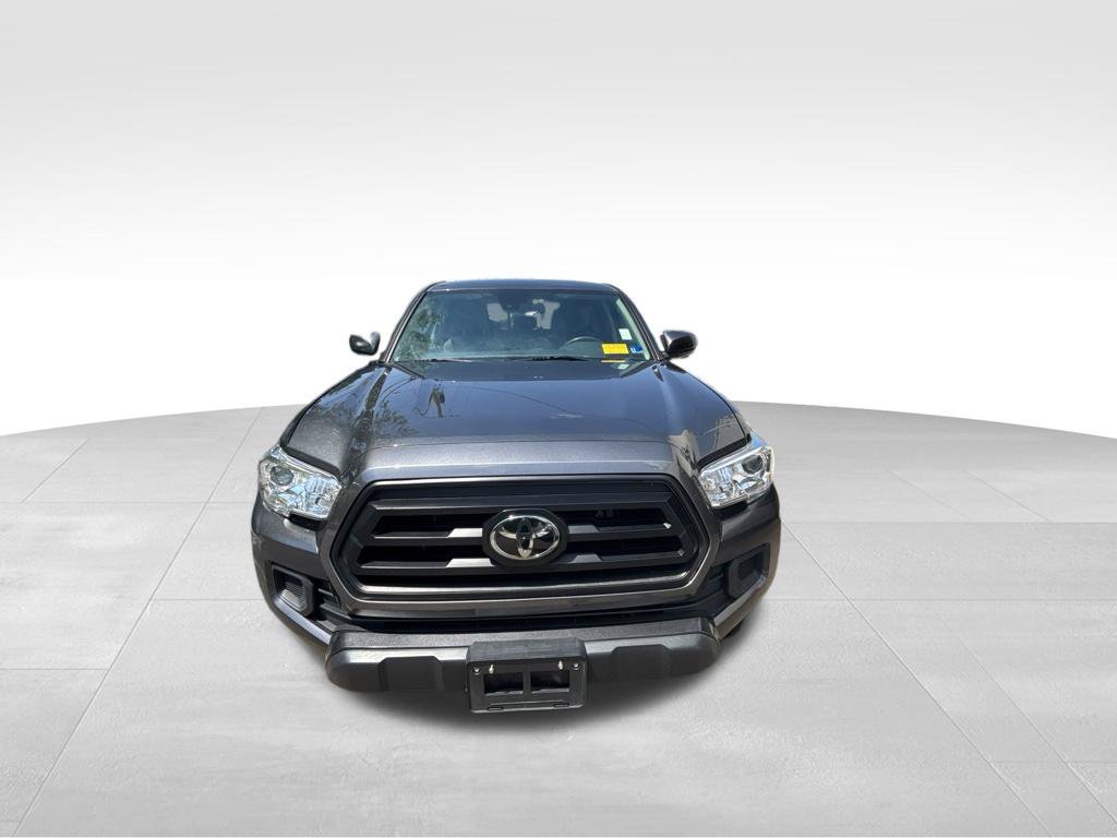 Used 2023 Toyota Tacoma SR AWD/4WD image 2