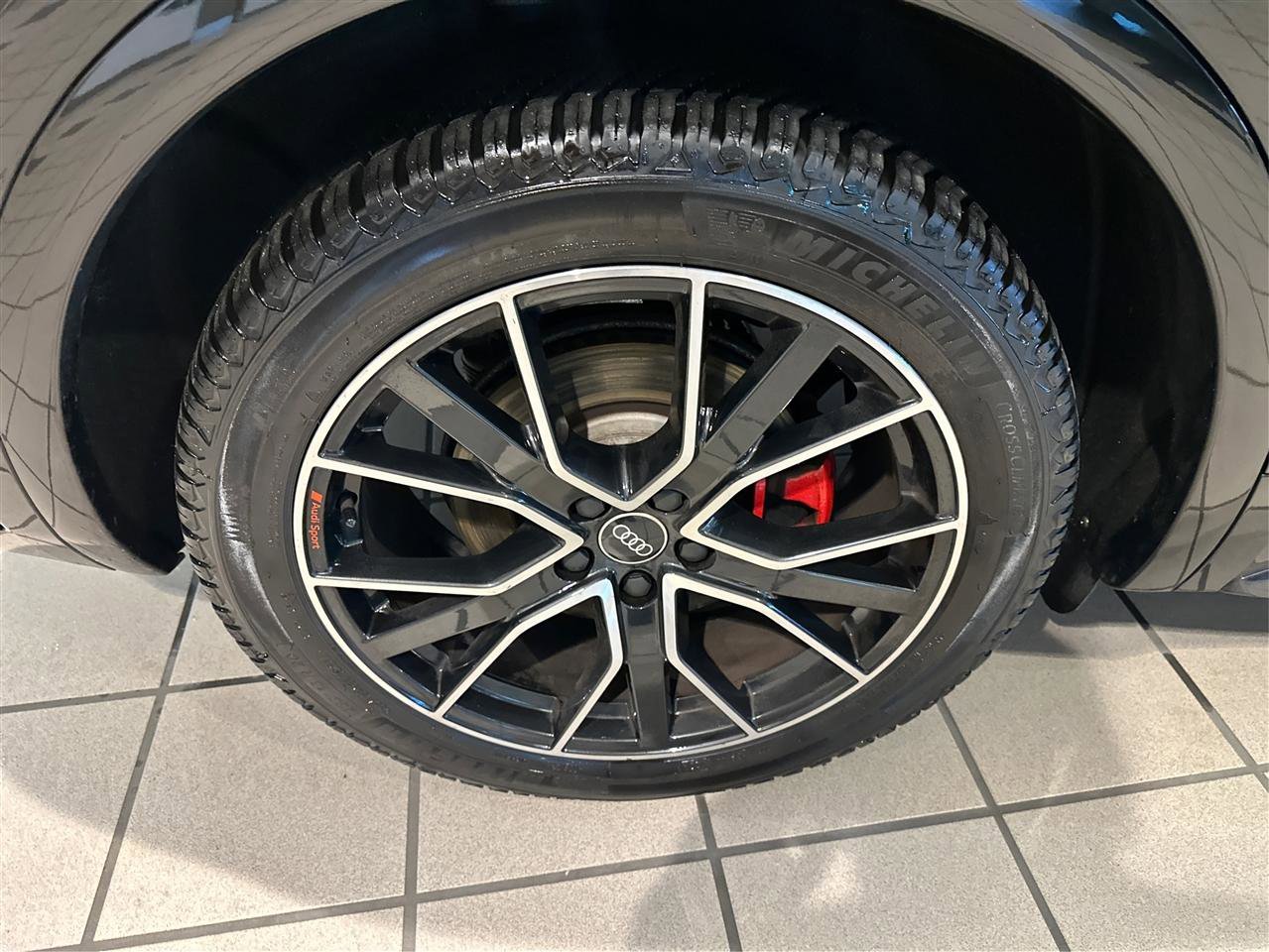 Used 2021 Audi SQ5 Premium Plus w/ Premium Plus Package image 28