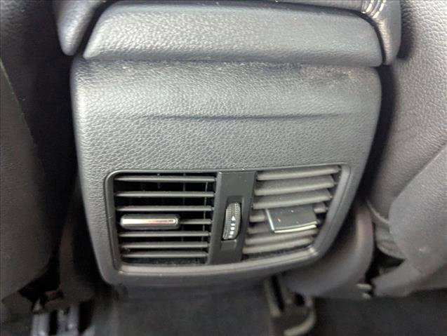 Used 2015 Mercedes-Benz CLA 250 4MATIC image 18