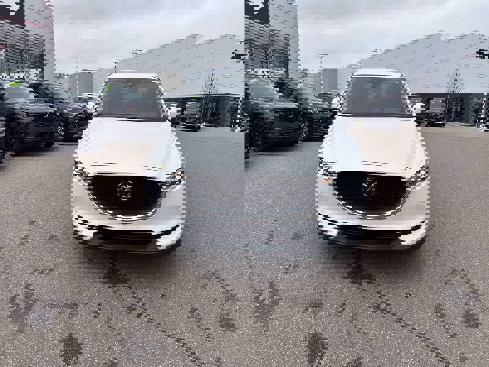 Used 2020 MAZDA CX-5 Sport image 2