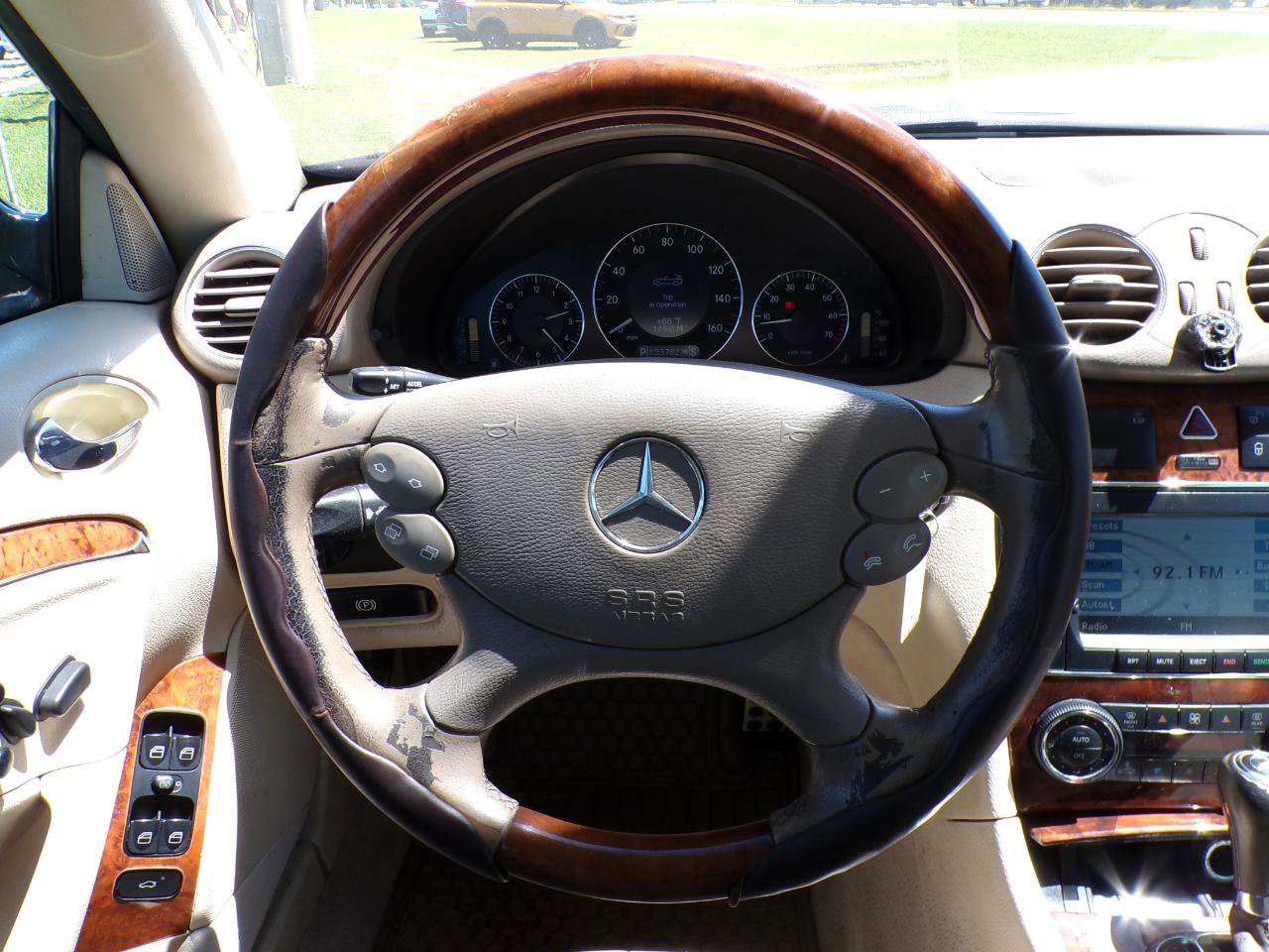 Used 2009 Mercedes-Benz CLK 350 Cabriolet image 12