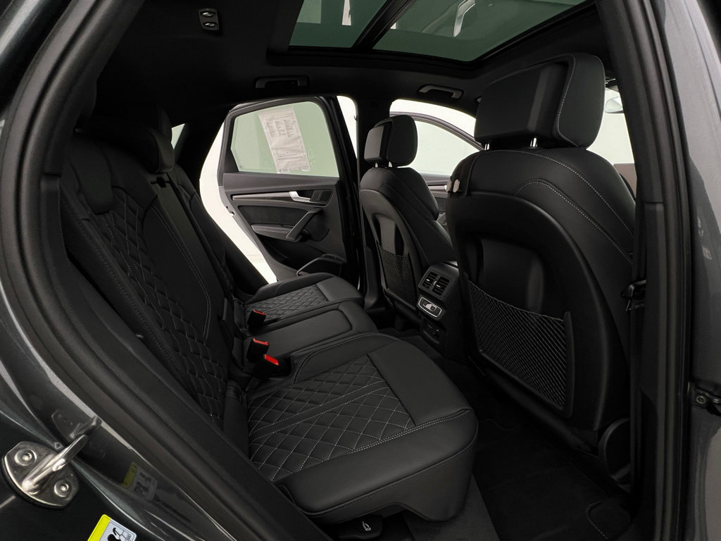 Used 2024 Audi SQ5 Premium Plus AWD/4WD image 14