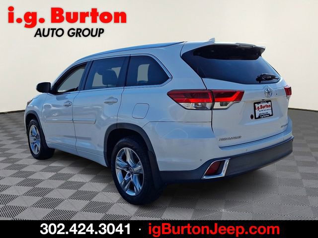 Used 2019 Toyota Highlander Limited w/ Carpet Mat Package (TMS) image 4