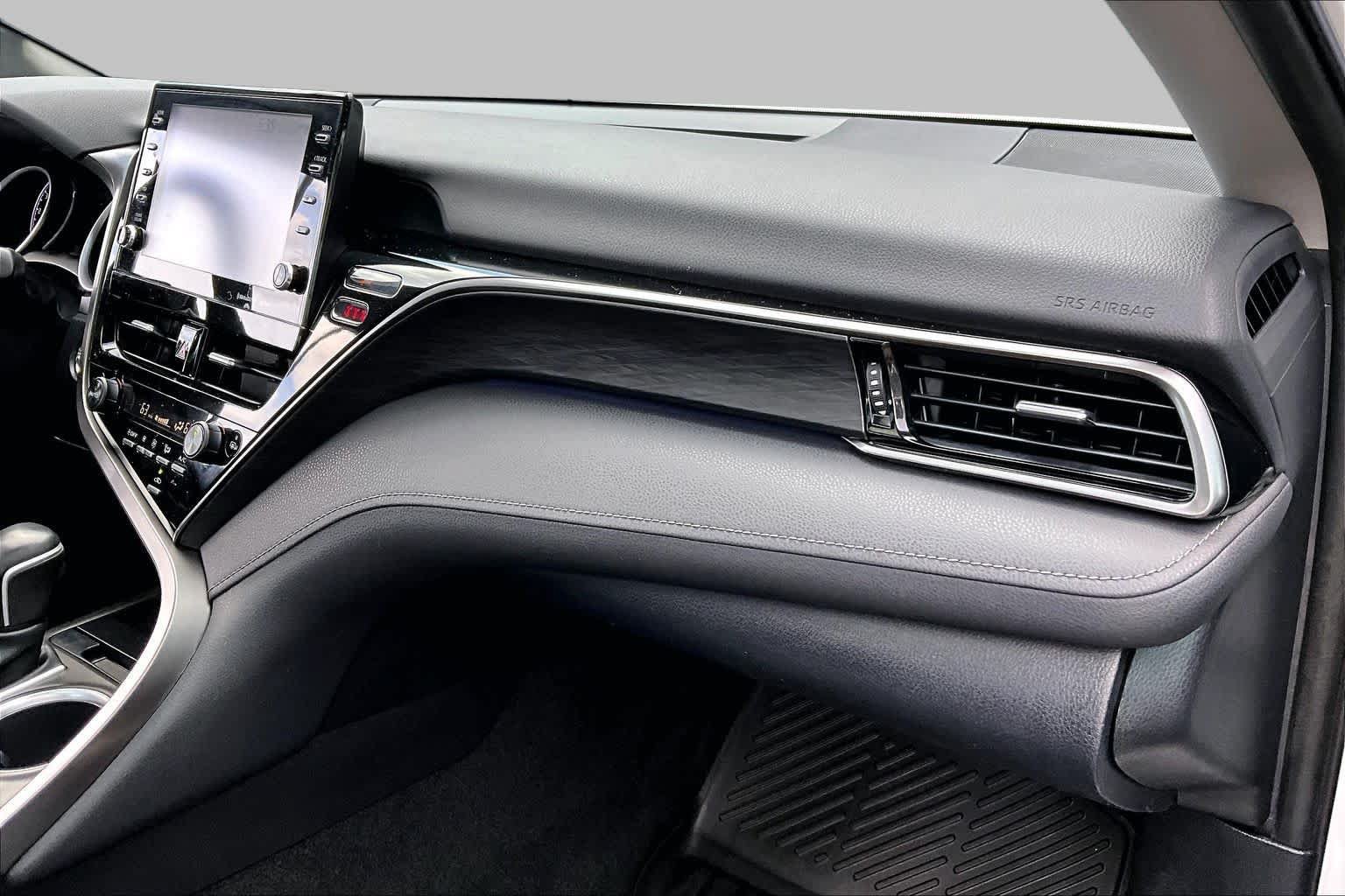 Certified 2022 Toyota Camry XLE AWD/4WD image 18