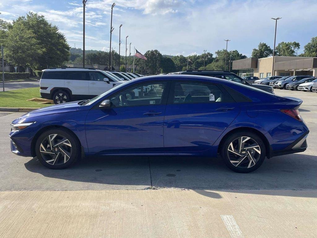 New 2025 Hyundai Elantra Sport FWD image 56