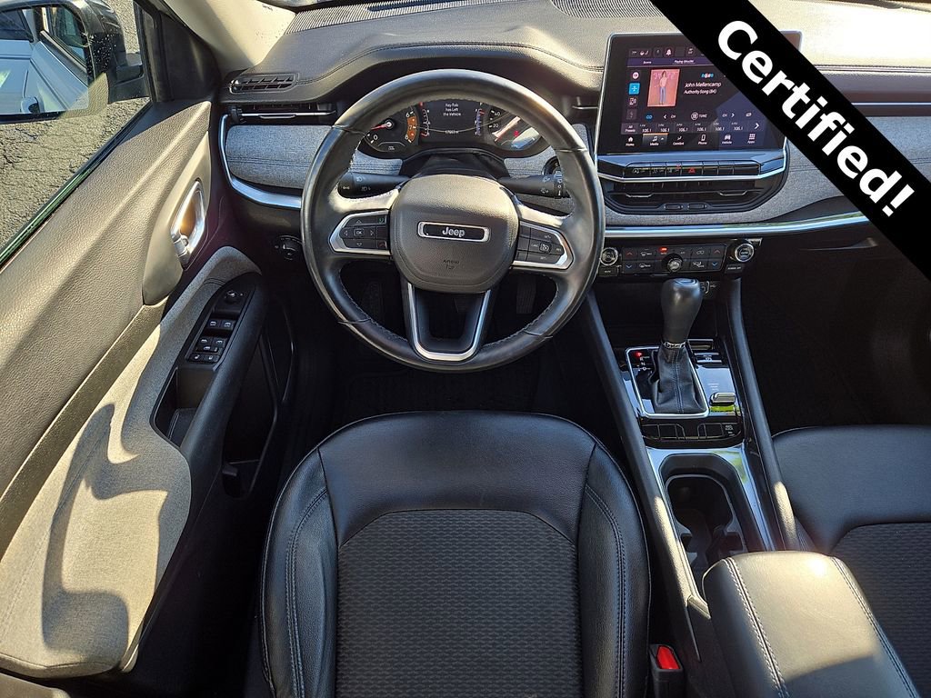 Used 2022 Jeep Compass Latitude w/ Convenience Group AWD/4WD image 11