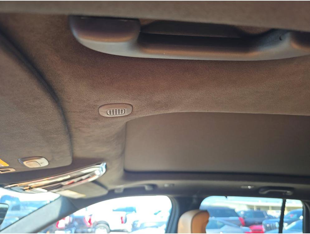 Used 2024 Jeep Grand Cherokee Summit AWD/4WD image 13