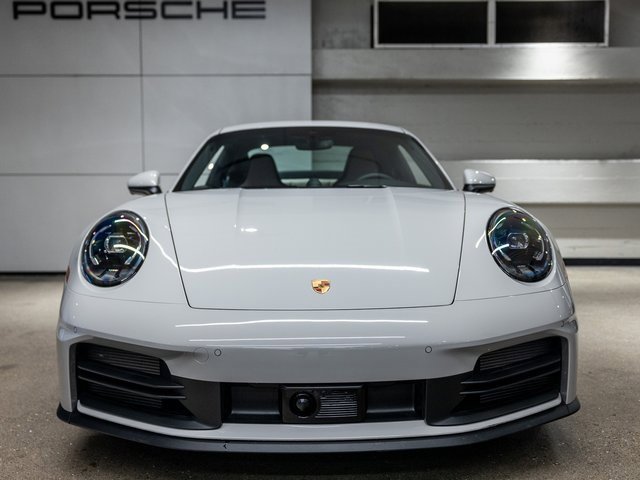Certified 2025 Porsche 911 Carrera image 8