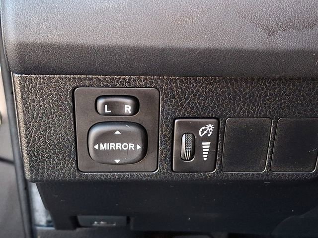 Used 2016 Toyota RAV4 LE image 30