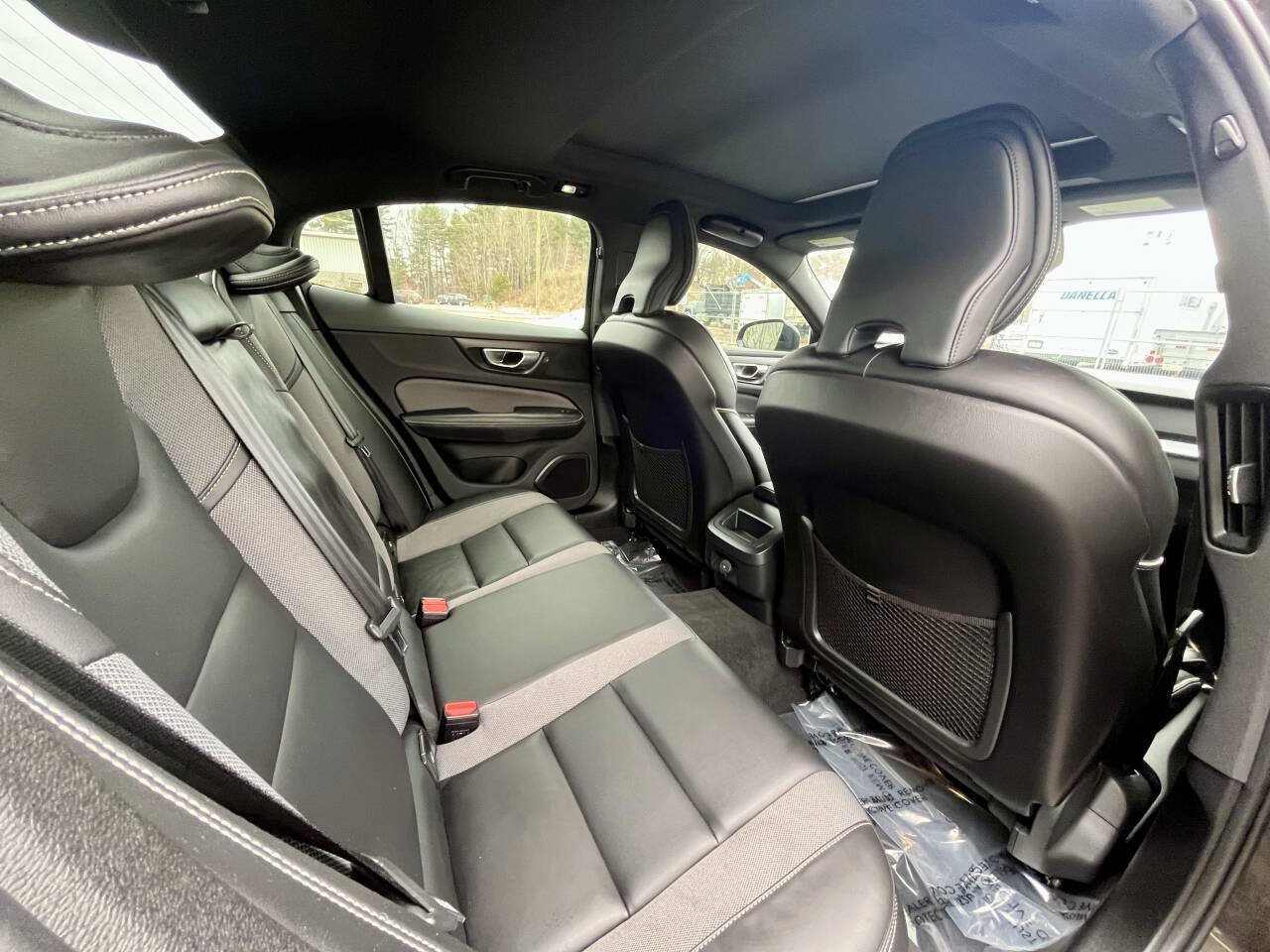 Used 2024 Volvo S60 B5 Plus FWD image 13