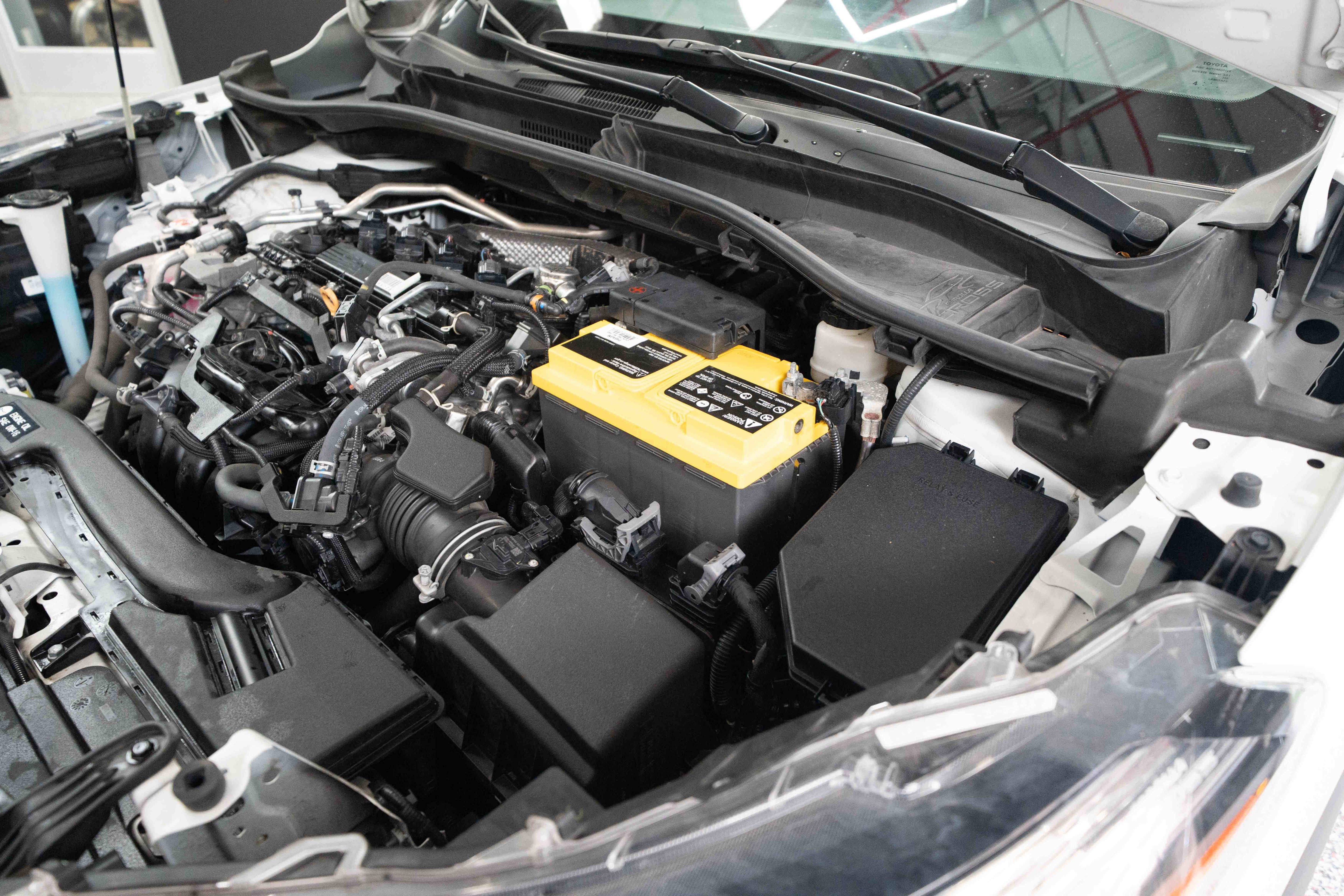 Used 2023 Toyota Corolla Cross XLE image 33