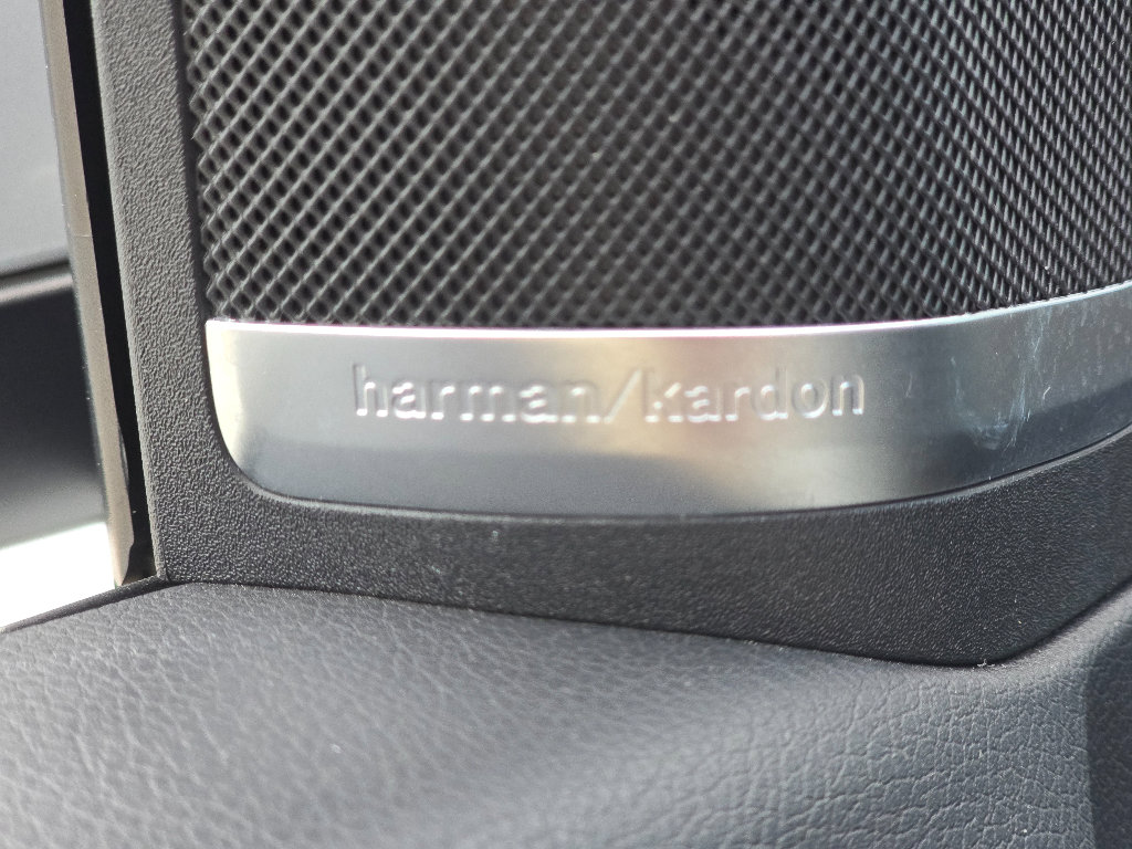 Used 2017 Mercedes-Benz GLS 450 4MATIC image 25