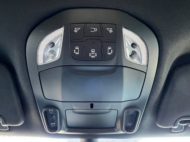 New 2026 Chrysler Pacifica Select FWD image 28