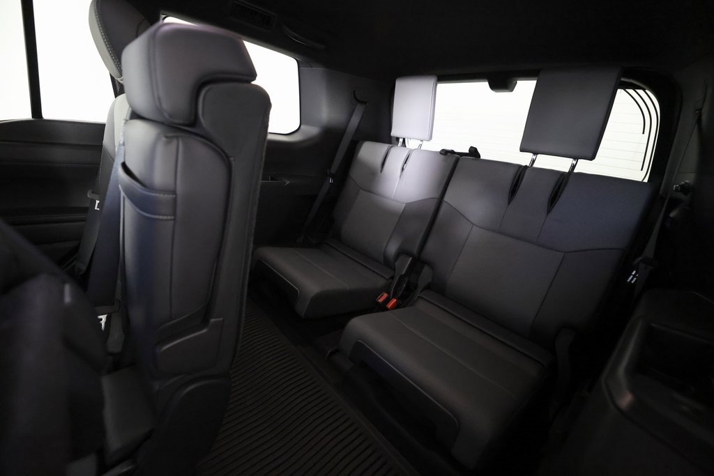 Used 2025 Lexus GX 550 image 16