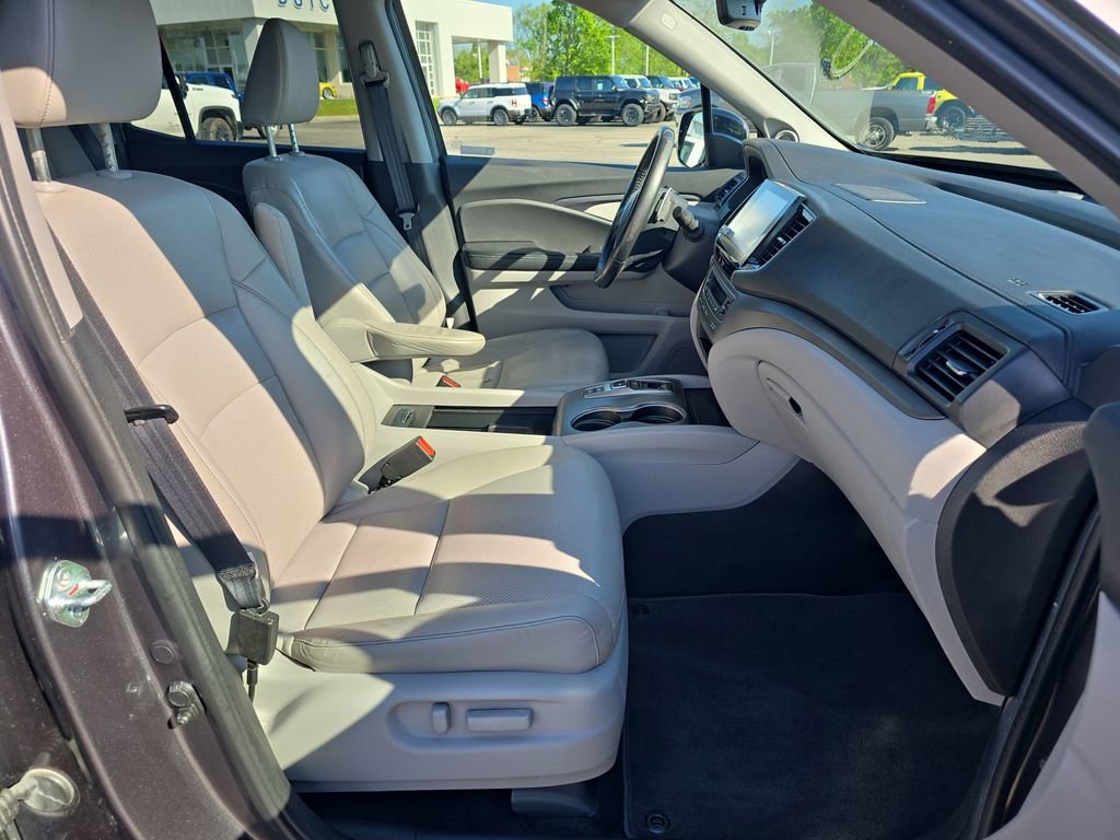 Used 2023 Honda Ridgeline RTL-E image 21