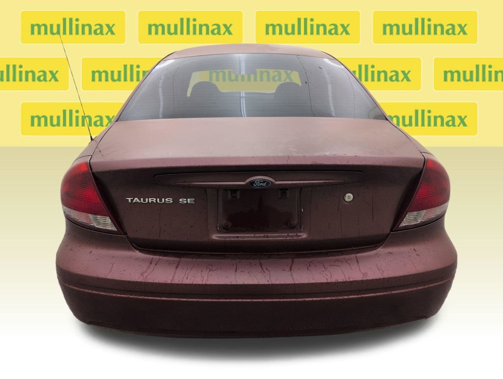Used 2005 Ford Taurus SE FWD image 26