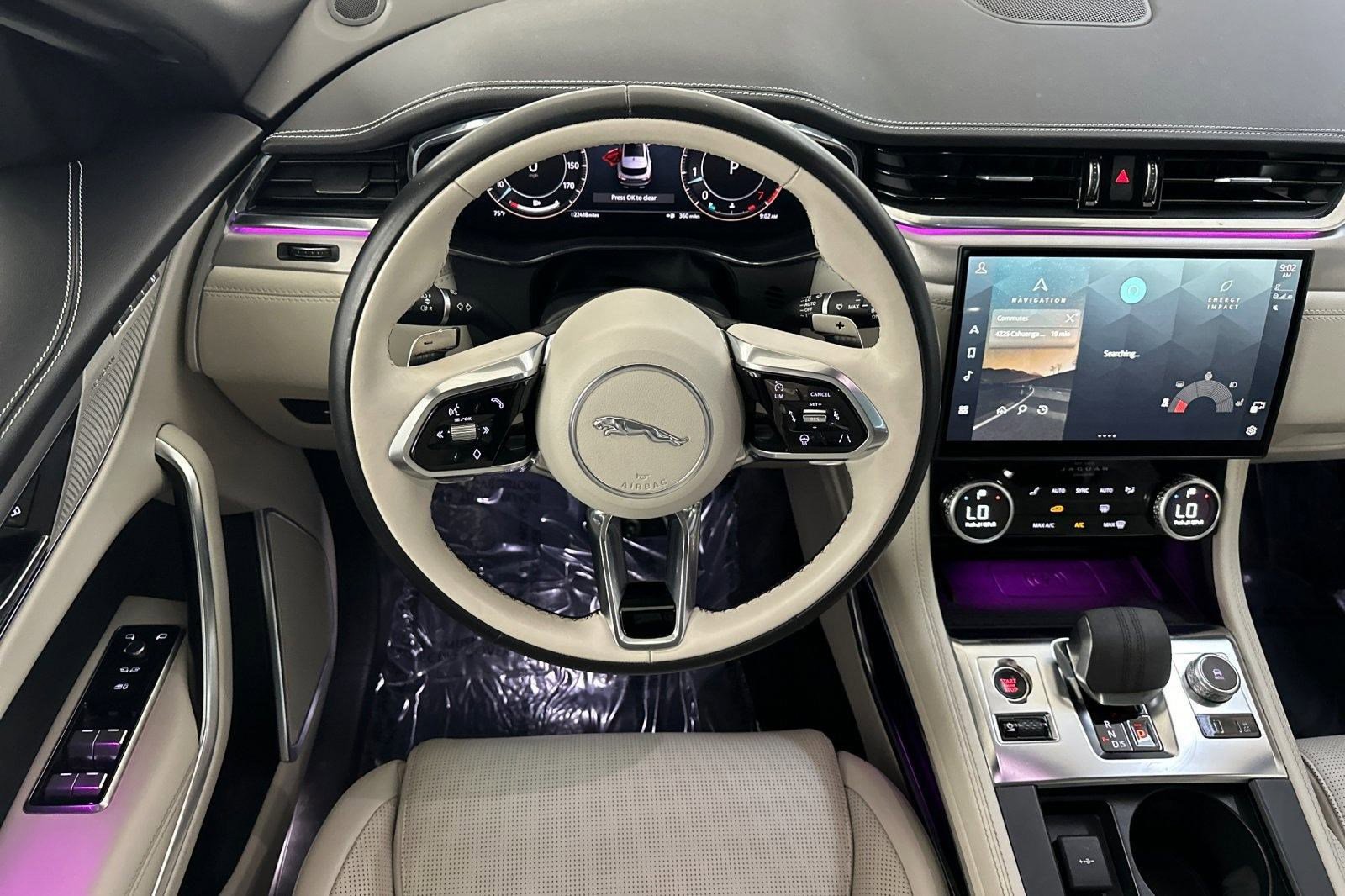 Used 2024 Jaguar F-PACE R-Dynamic S image 29