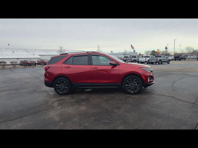 Certified 2023 Chevrolet Equinox RS w/ LPO, Floor Liner Package image 25